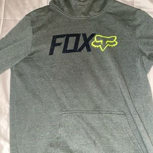 Green fox sweatshirt